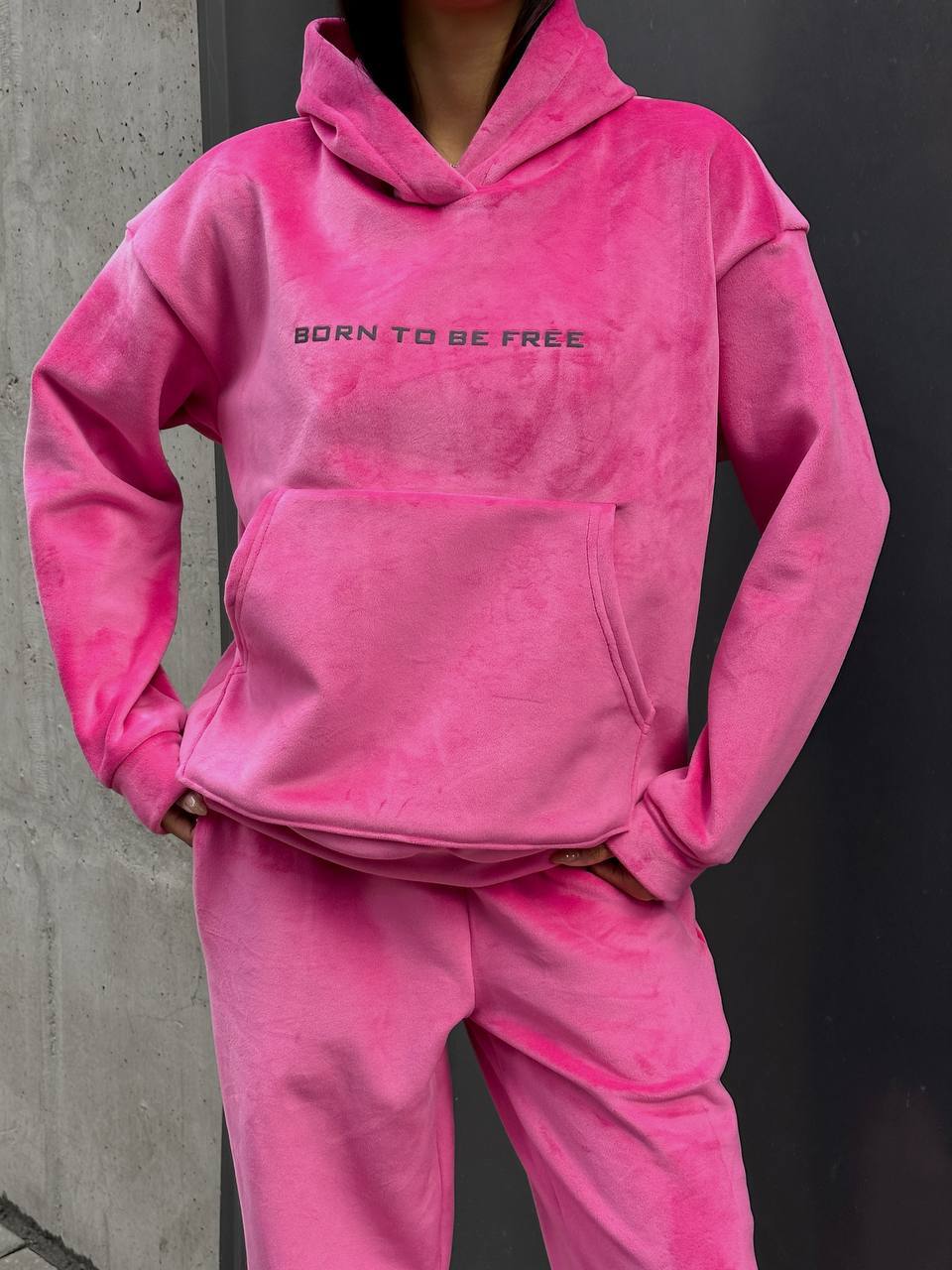 Laisvalaikio kostiumas „Born to be Happy“ - Image 6
