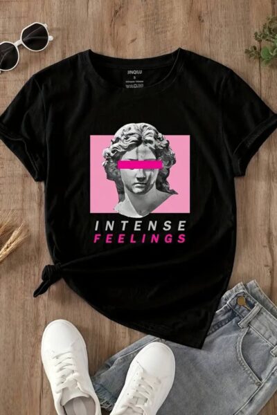 Oversize marškinėliai "Intense Feelings"