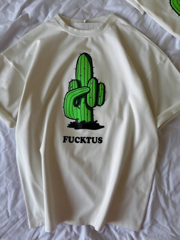 Oversized marškinėliai „FUCKTUS“ - Image 2