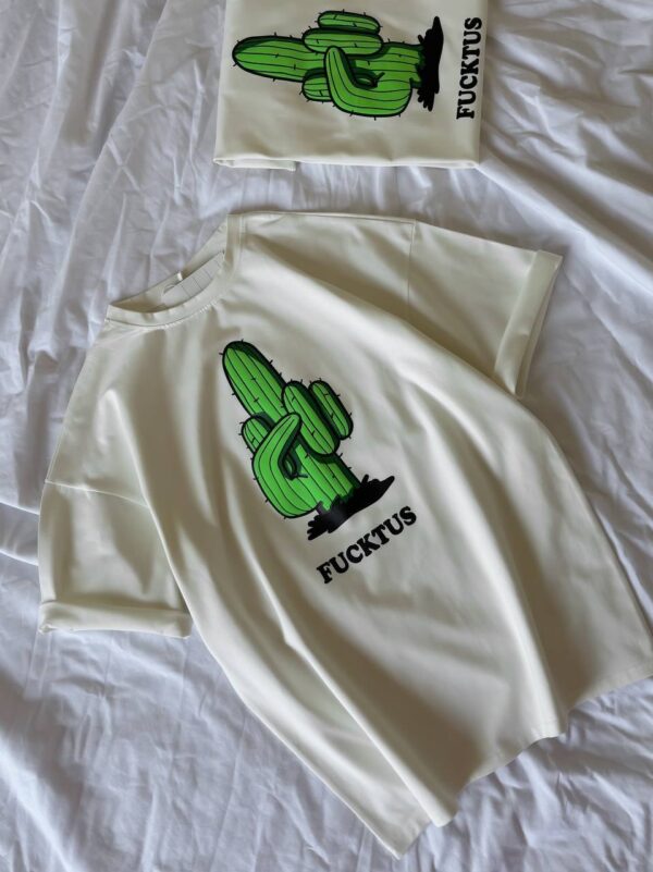 Oversized marškinėliai „FUCKTUS“
