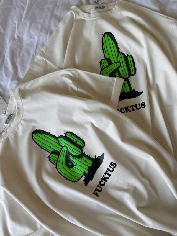 Oversized marškinėliai „FUCKTUS“ - Image 7