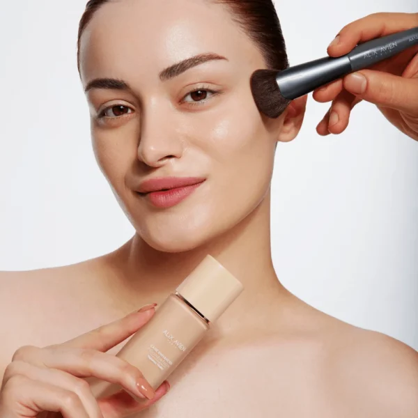 CARE ENHANCER FOUNDATION makiažo pagrindas - Image 6